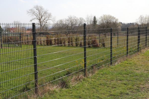 Wire Mesh Fence Installation Service
