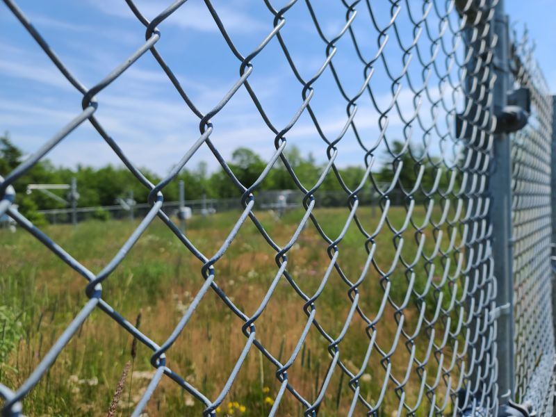 Wire Mesh Fence Installation detail